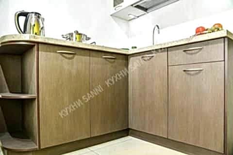 Кухня Амелия кремовая линия