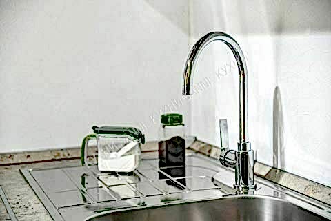 Кухня Амелия кремовая линия